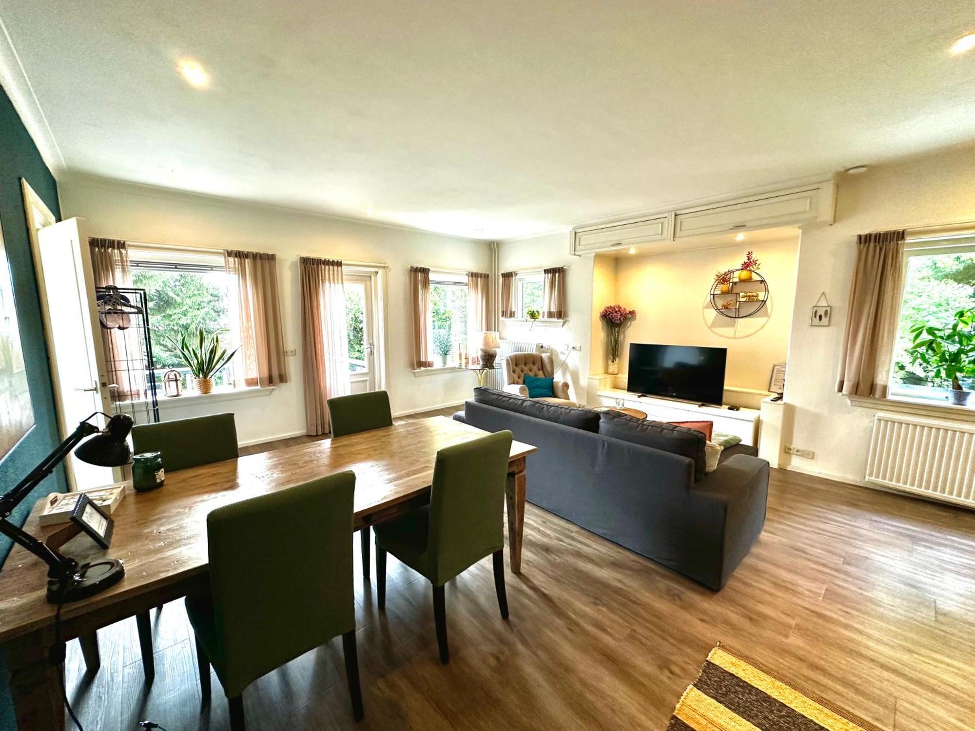 Guesthouse Villa De Eikhof Hengelo  Eksteriør bilde